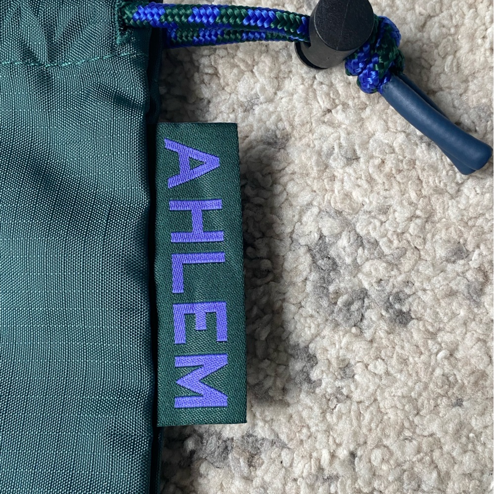 AHLEM Carryall Tote - Picture 11 of 12